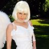 Сабрина и Дона посрещат пролетта с ново видео от поредицата „Ангелите”