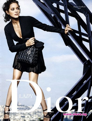 Марион Котияр снима рекламен клип за Dior