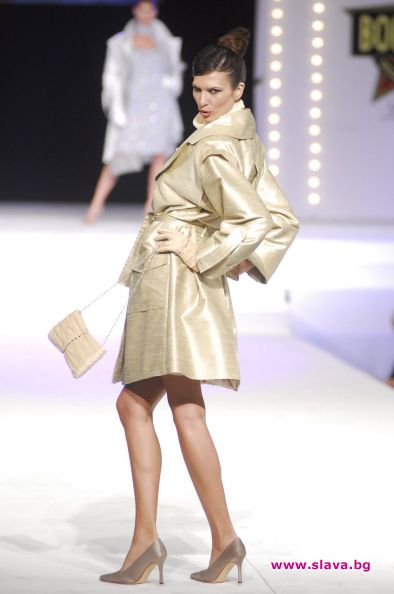 Бивша Мис Аржентина умря след пластична операция