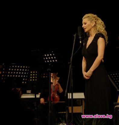 Десислава пя с Русенската филхармония