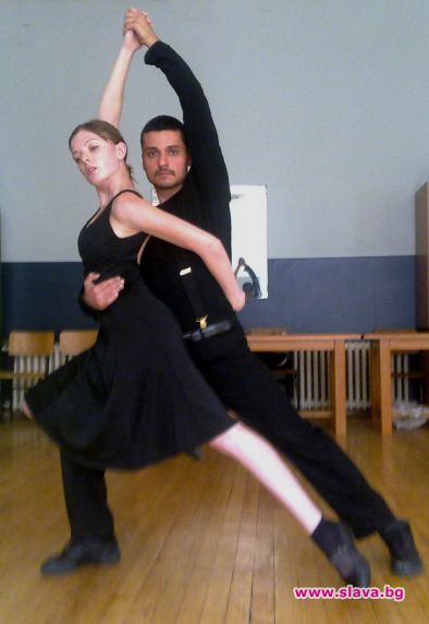 Студенти от НАТФИЗ  играят на световна сцена благодарение на М-Тел