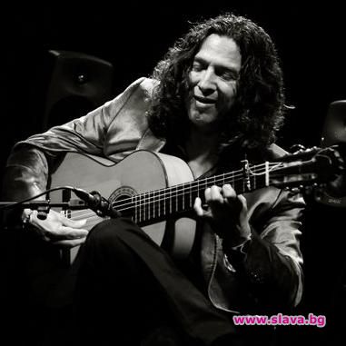 Виртуозният китарст Томатито спечели четвъртата си награда Грами