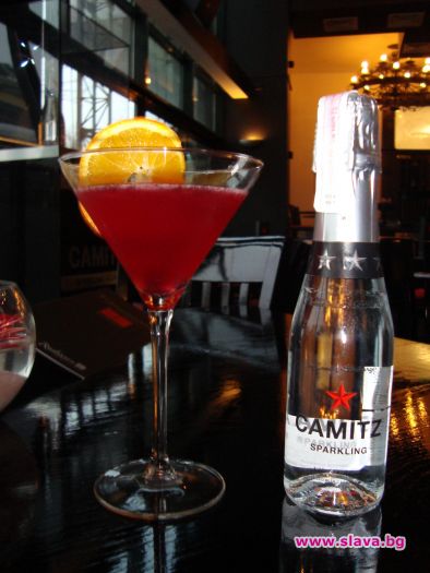 SPARKLES BAR ЩЕ ПРЕДЛАГА КОКТЕЙЛИ С ЕДИНСТВЕНАТА ПО РОДА СИ ГАЗИРАНА ВОДКА CAMITZ