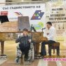 Крис от Етрополе и айдълът Димитър от Бургас пяха заедно за деца в Пловдив