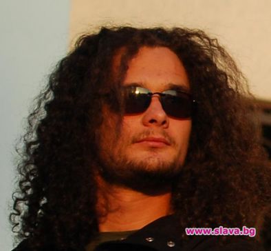 НИКИ ОТ ГРУПА ТОРНАДО СТАНА БАЩА      