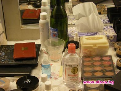 Разкрасяват отчаяните съпруги с бензин