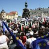 5 000 търговци на метал обсадиха Парламента