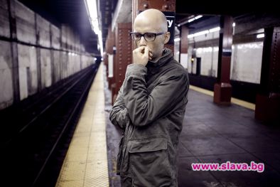 Moby с ново видео за феновете