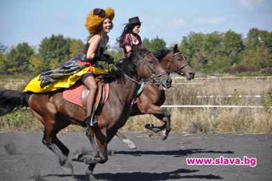 Мира Бъчварова сложи криле на коня си 