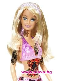 БАРБИ С ТАТУИРОВКА ЗА ПЪРВИ ПЪТ