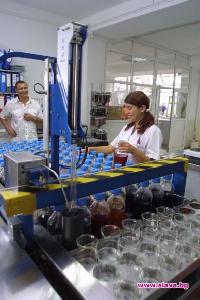 Едва един от всеки трима работи