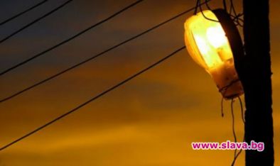 Лампите в София светят най-дълго