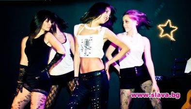 Младежи правят рок спектакъл с професионални музиканти