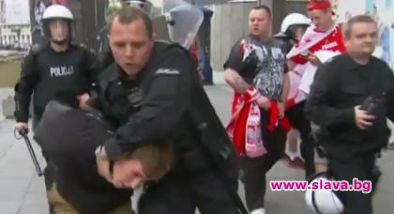 Осем осъдени фена в Полша 