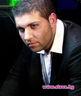 Ангел не може да го дигне