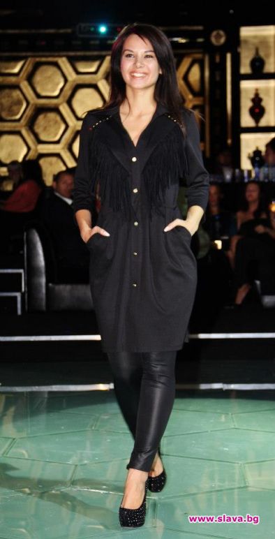 Екс-моделка на Визаж влезе в Топ 100 на най-красивите жени в Англия