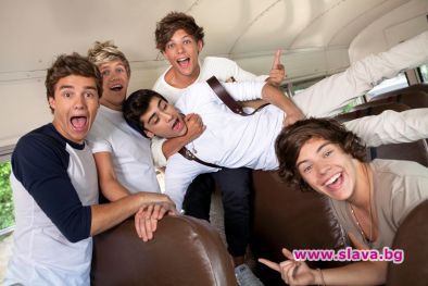 One Direction се снимат без тениски в 3D филм