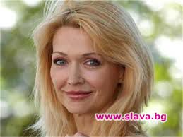 Роси Кирилова припаднала на игра на карти 
