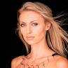 Излагат Стела със скрита камера 