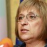 Цачева се барикадира в парламента