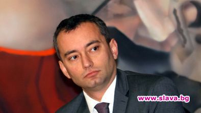 Николай Младенов обран във фитнес