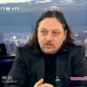 Крадци тършуват дома на Алгафaри, докато семейството му е там