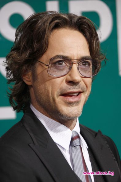 Iron man чака трето бебе