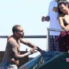 Разходка с яхта взриви връзката на Крис Браун и Каруче
