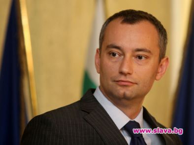 Николай Младенов се обясни в любов 