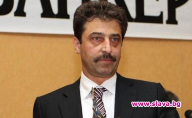 Цветан Василев къта имоти за 100 милиона лева