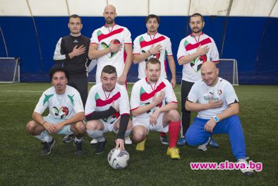 Българските звезди спечелиха футболната среща с Movember Bulgaria 