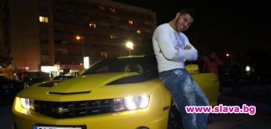 Крадци изнудват Фики