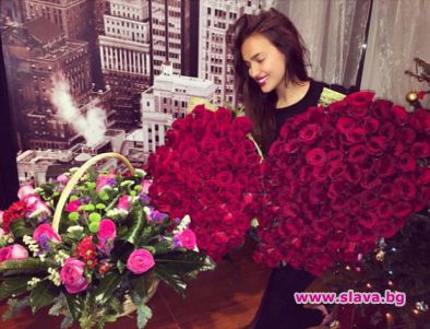 Ирина Шейк отрупана с цветя на рождения си ден 