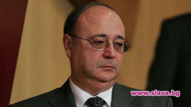 Жената на Петко Сертов иска развод