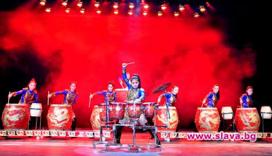 Manao – Drums of China със специално шоу за Бионсе