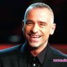 Ерос Рамацоти обикаля света с БГ самолет