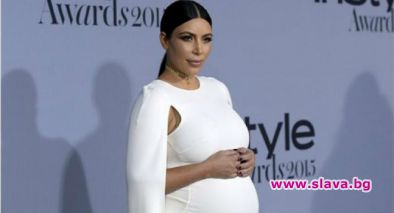 Ето я бременната Ким Кардашиян