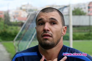 Резнаха с 8 бона заплатата на Валери