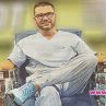 Д-р Енчев седна на трон от цици
