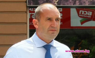 Братовчедката на К.Добрев прави кампанията на ген.Радев