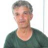 Първият напуснал Къщата съквартирант