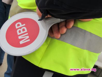 Звезди се изплъзват на КАТ с фокуси и вицове  