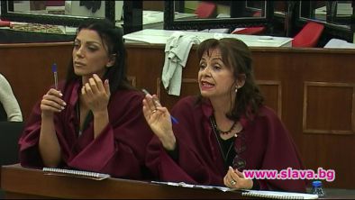 Къщата се превърна в съдебна зала