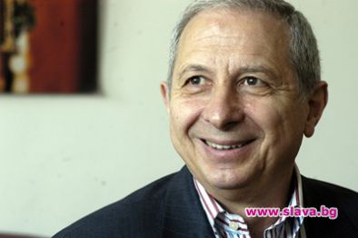 Жената на Герджиков му е личен шофьор