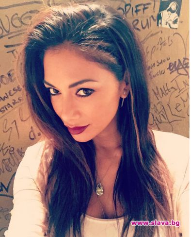 Никол Шерцингер подлуди феновете си с горещ танц