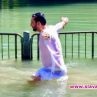 Илиян Тупалката се кръсти в река Йордан 