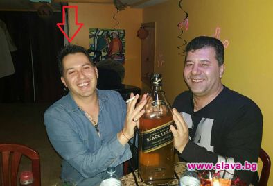 Магапаса стана келнер в Щатите