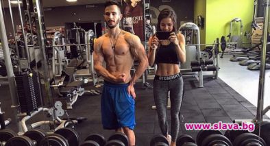 Наум Шопов вае тялото на гаджето си