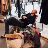 Захари Бахаров припада заради шопинг 