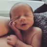Kриси Тийгън и Джон Леджънд показаха новородения си син
